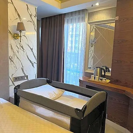 Sultan 3*